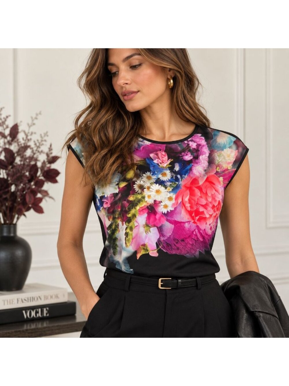 Ted Baker Casheen Focus Bouquet Floral Print Black Cap Sleeve Top Size 2